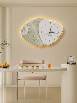 Los peces de la imagen en la pintura decorativa reloj de pared de la sala de gama alta luz de lujo de LED de la lámpara de la correa de la casa restaurante creativa lámpara de pared